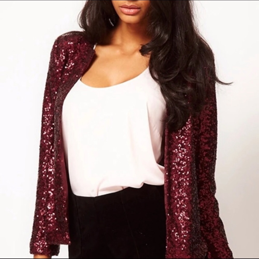 🍷 Wine colored sequin jacket